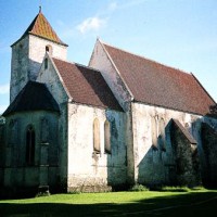 Замок Вальяла (Укрепленная церковь) 